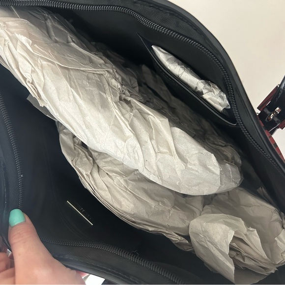 Giani Bernini Red Tote Bag Purse NWT - Picture 6 of 6